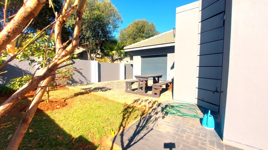 4 Bedroom Property for Sale in Melodie North West